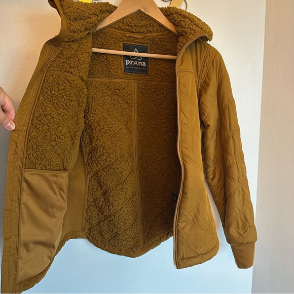 Prana Esla Jacket Womens Size XS Gold Quilted Athleisure Fleece Fall Winter Warm - Picture 10 of 16